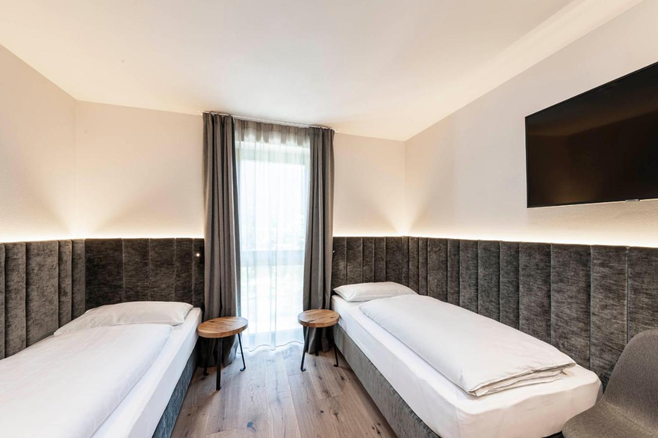 Hotel Olympia ブルーニコ エクステリア 写真