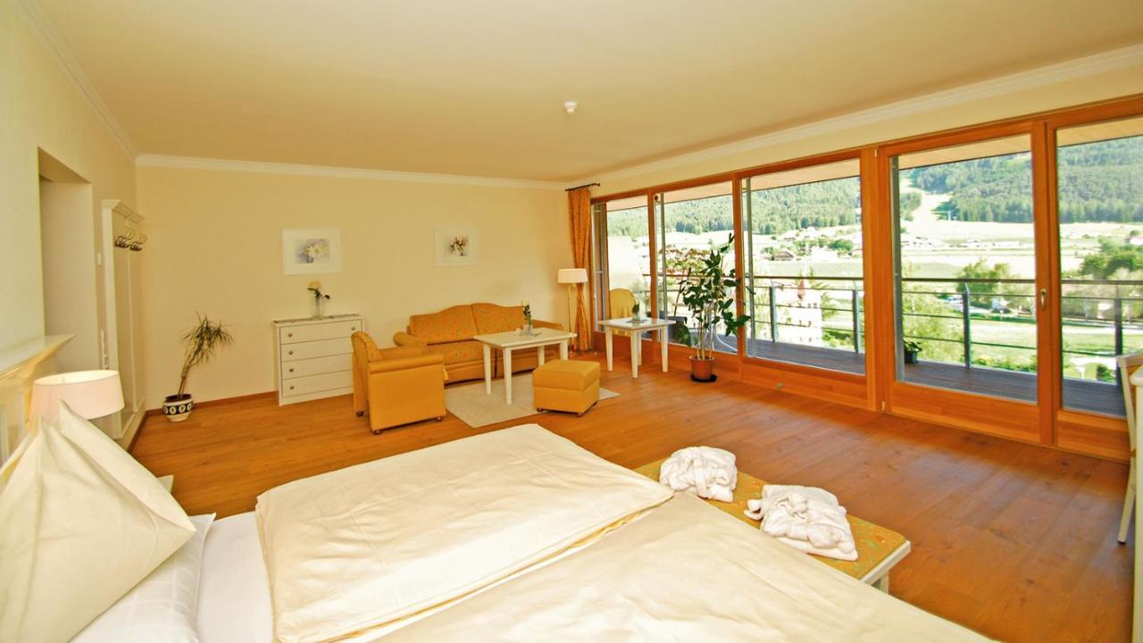 Hotel Olympia ブルーニコ エクステリア 写真